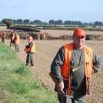 chasseurs au poste en battue